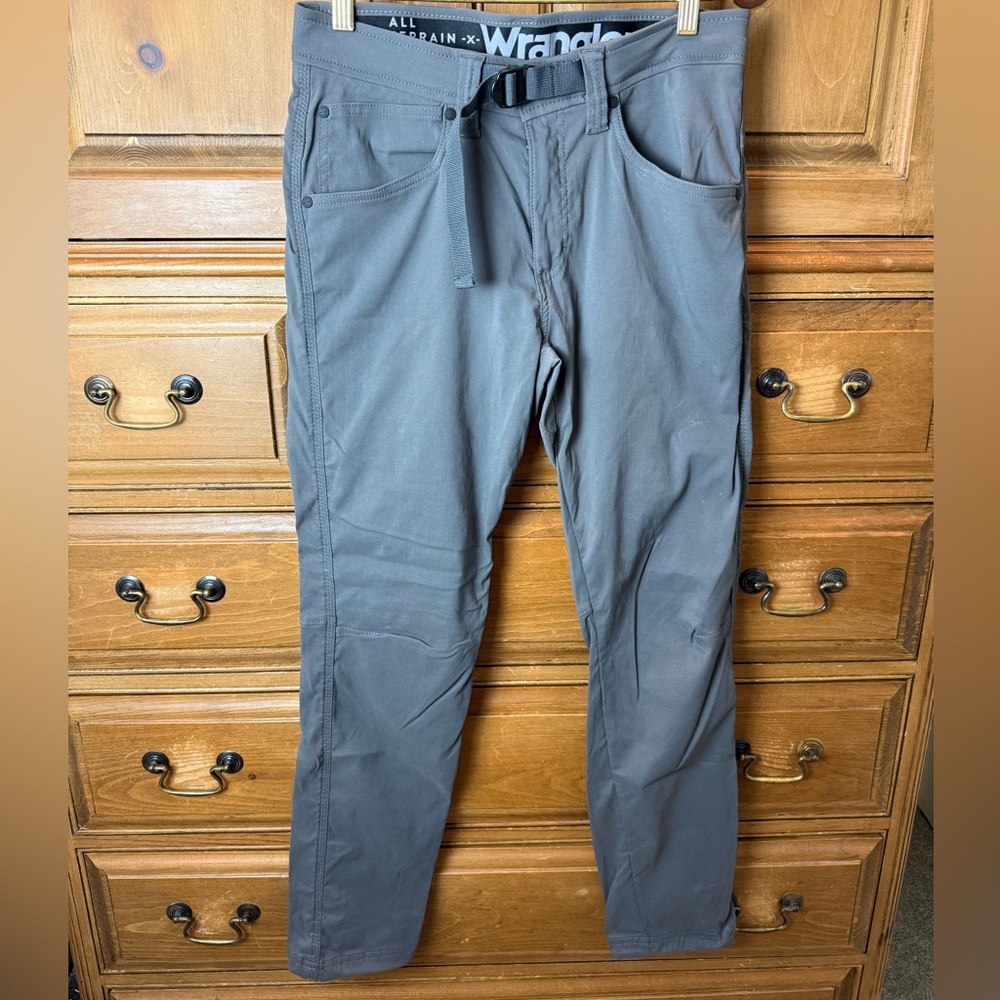 Wrangler Men's Gray Pants with Buckle